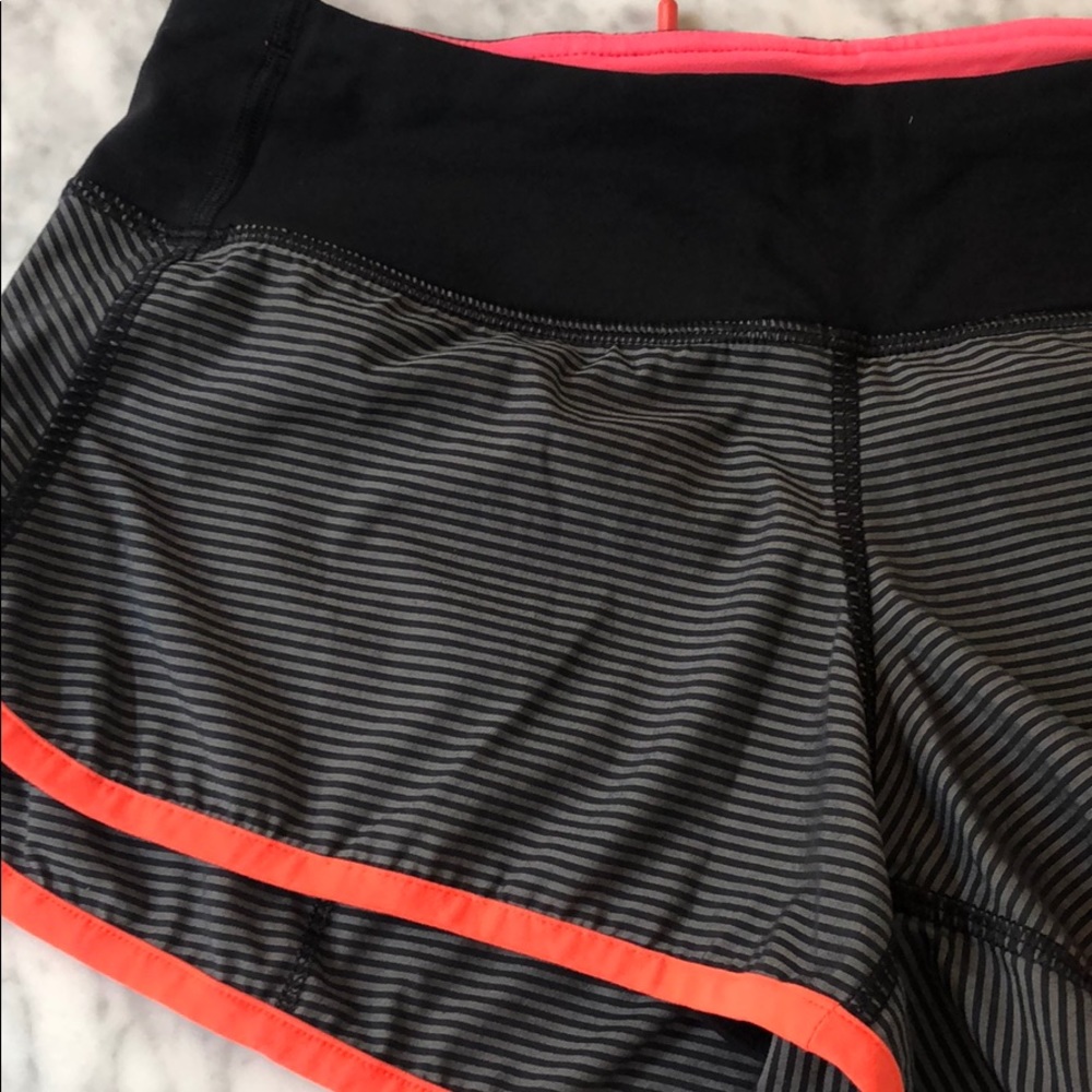 RARE 🍋Lululemon Speed Short - Picture 4 of 9